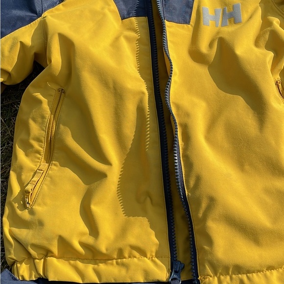 Helly Hensen kids snowsuit sz 7. - Picture 2 of 6